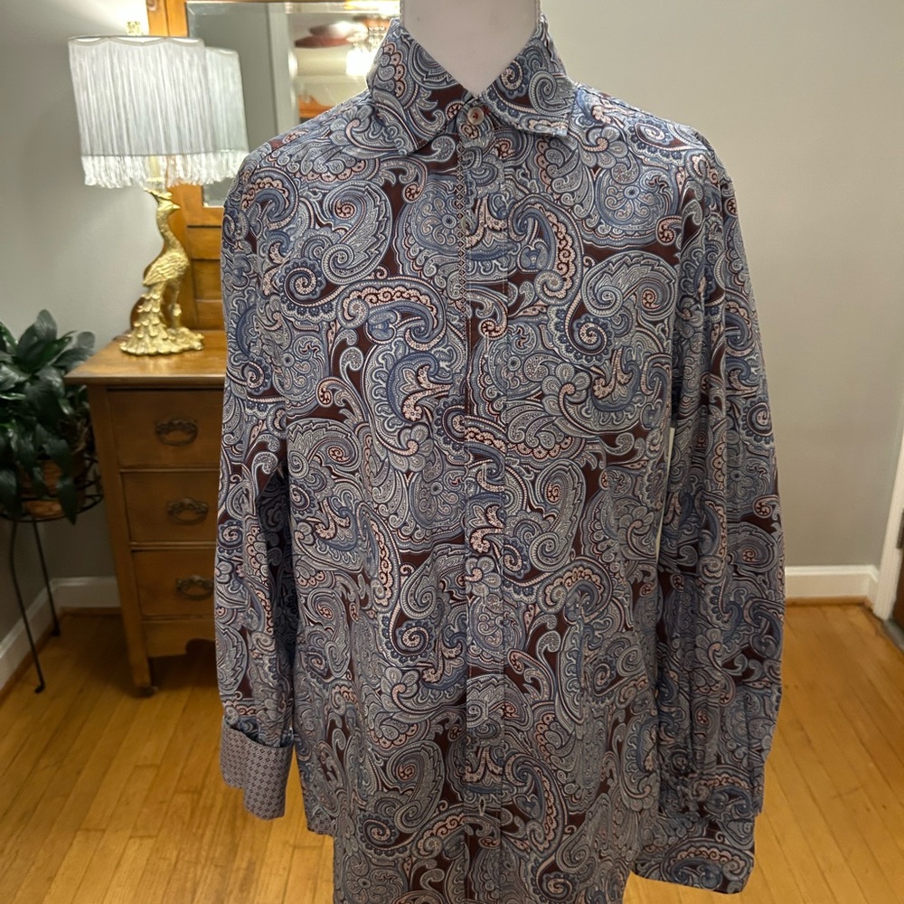 Society Of Threads Blue and Burgundy Paisley Men's Shirt Size S